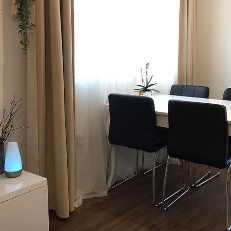 Cozy And Charming Apt. Sarajevo Apartment Luaran gambar