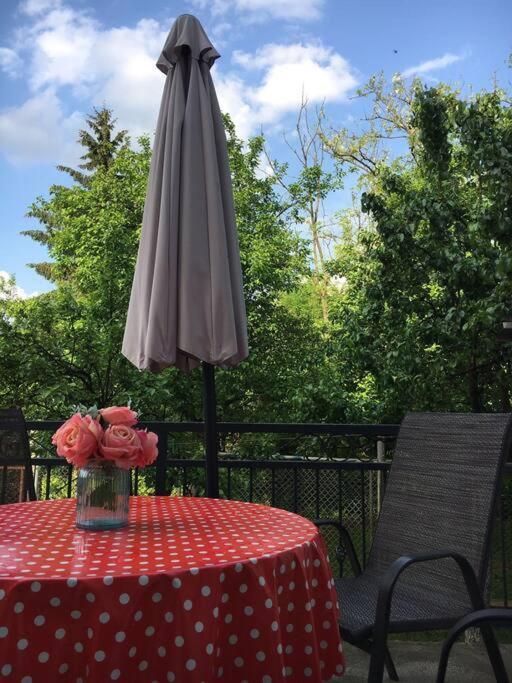 Cozy And Charming Apt. Sarajevo Apartment Luaran gambar
